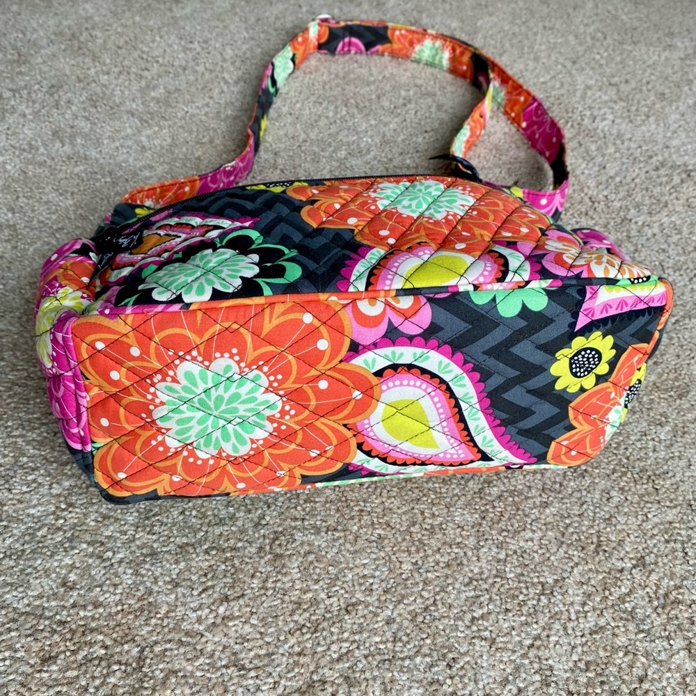 Vera Bradley Bag Retired Ziggy Zinnia - Picture 7 of 15